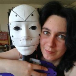Lilly is a robosexual woman engaged to a 3D-printed robot named InMoovator.