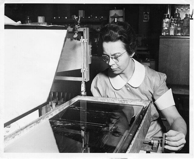 A photo of physicist Katharine Burr Blodgett.