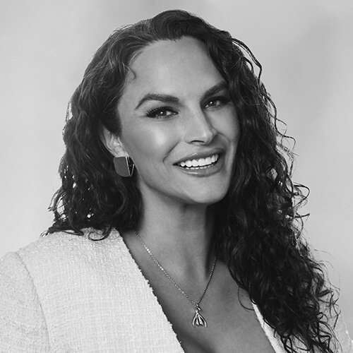 Picture of Lora Haddock DiCarlo, Founder and CEO of Lora DiCarlo